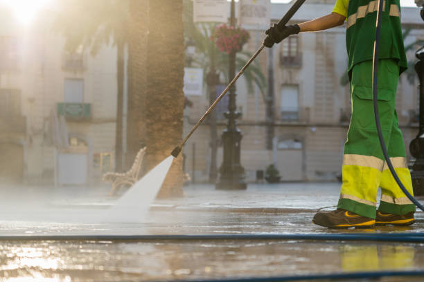 Best Pool Deck Cleaning  in Warrensville Heights, OH